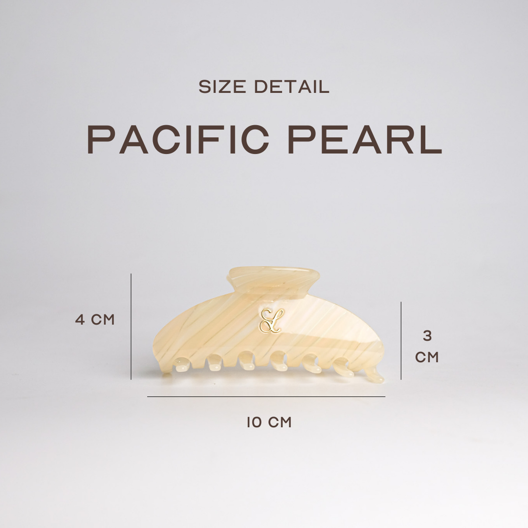 Hair Claw in Pacific Pearl